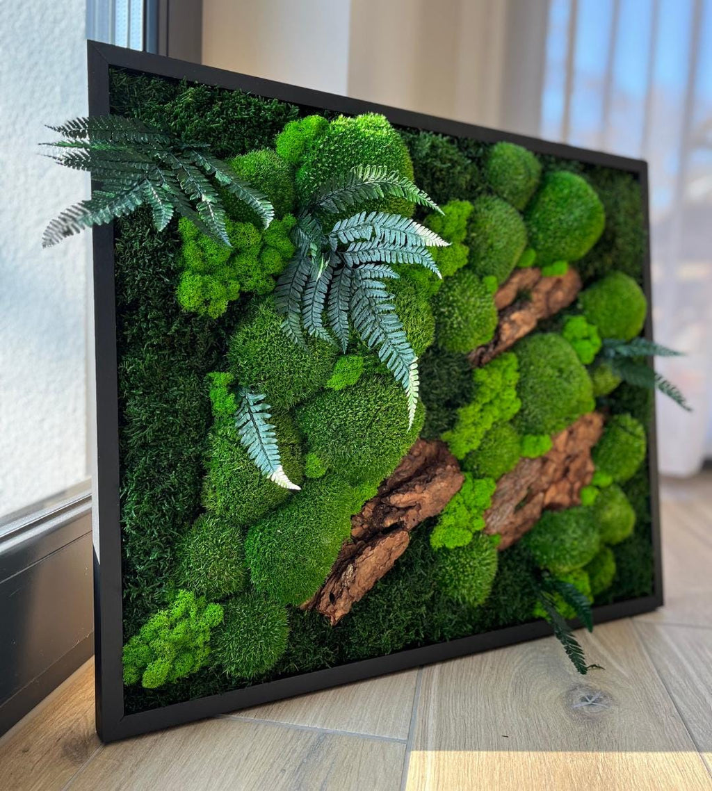Preserved Moss Wall Art: Handmade Rustic Greenery Decor (50x60cm)