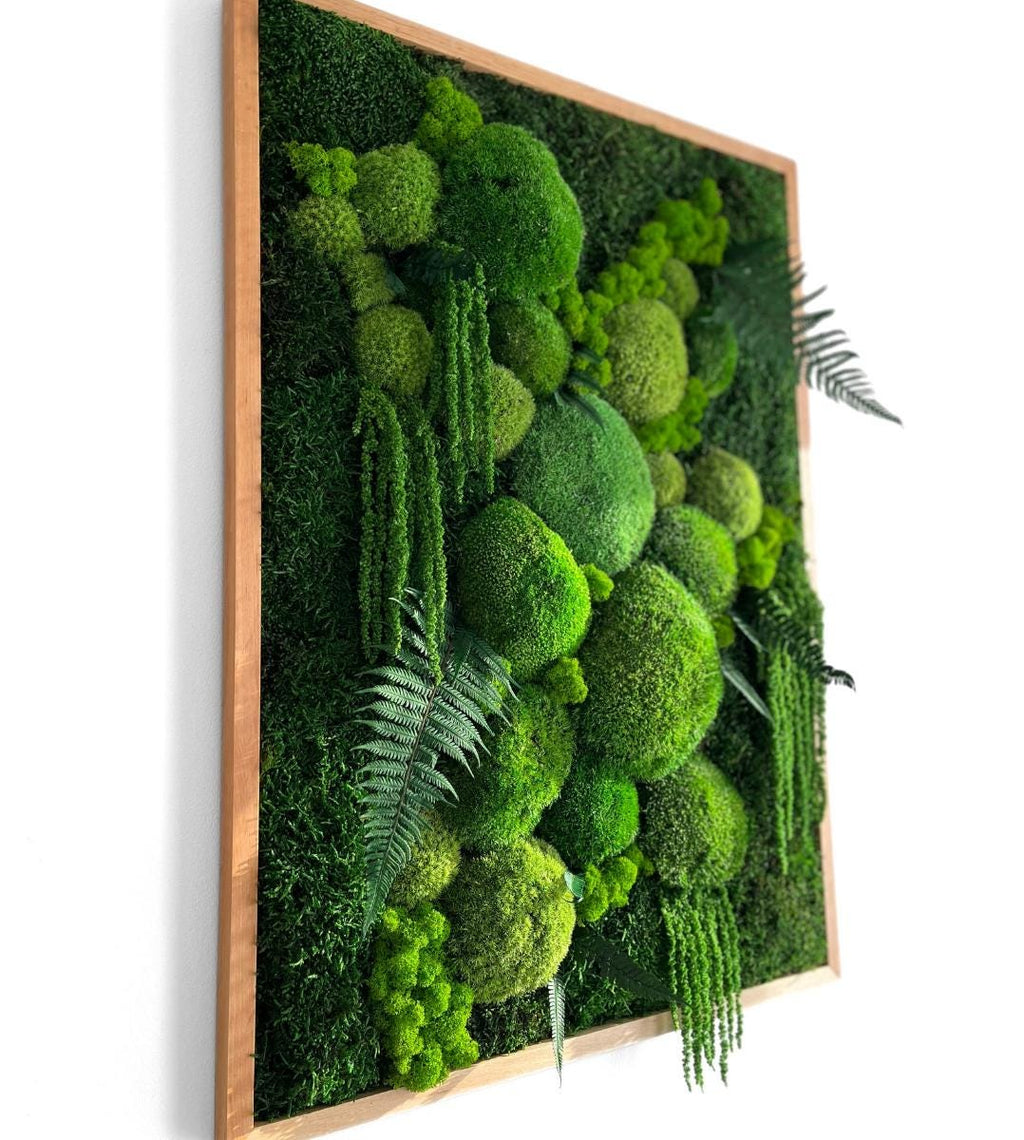 Preserved Moss Wall Art: Handmade Rustic Greenery Decor (50x70cm)